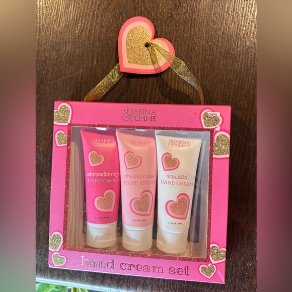 Hand Cream Set - Picture 1 of 2